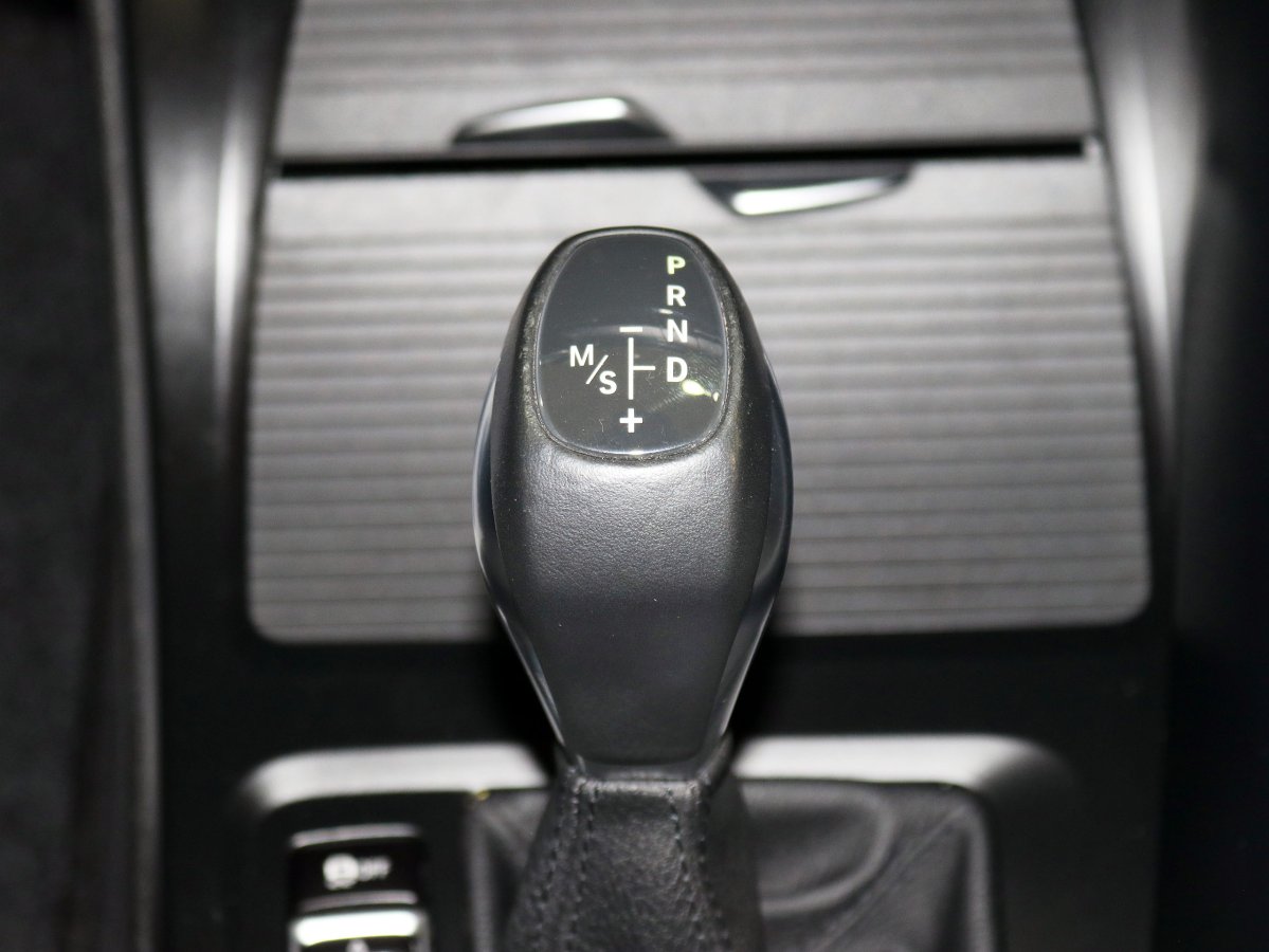 Foto Bmw X1 25