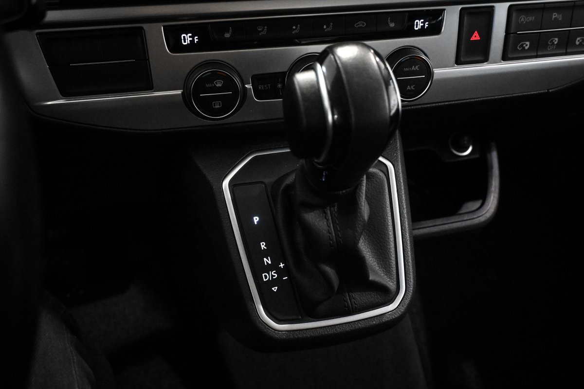 Foto Volkswagen Multivan 24