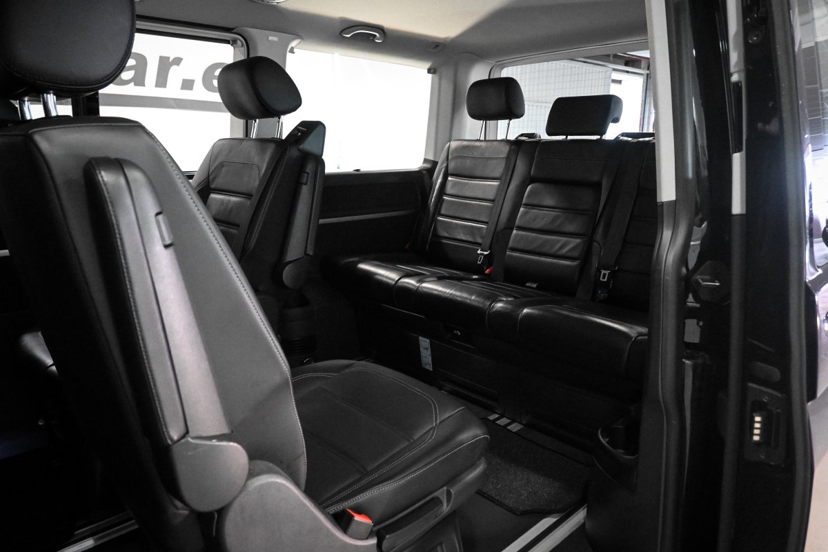 Foto Volkswagen Multivan 11