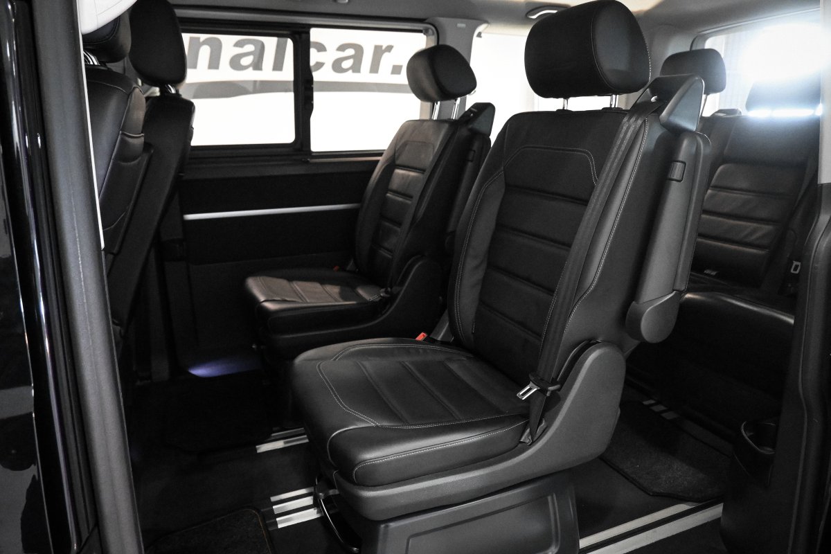 Foto Volkswagen Multivan 10