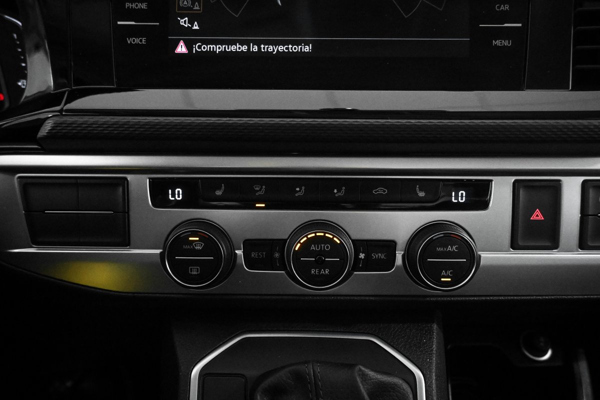 Foto Volkswagen Multivan 23