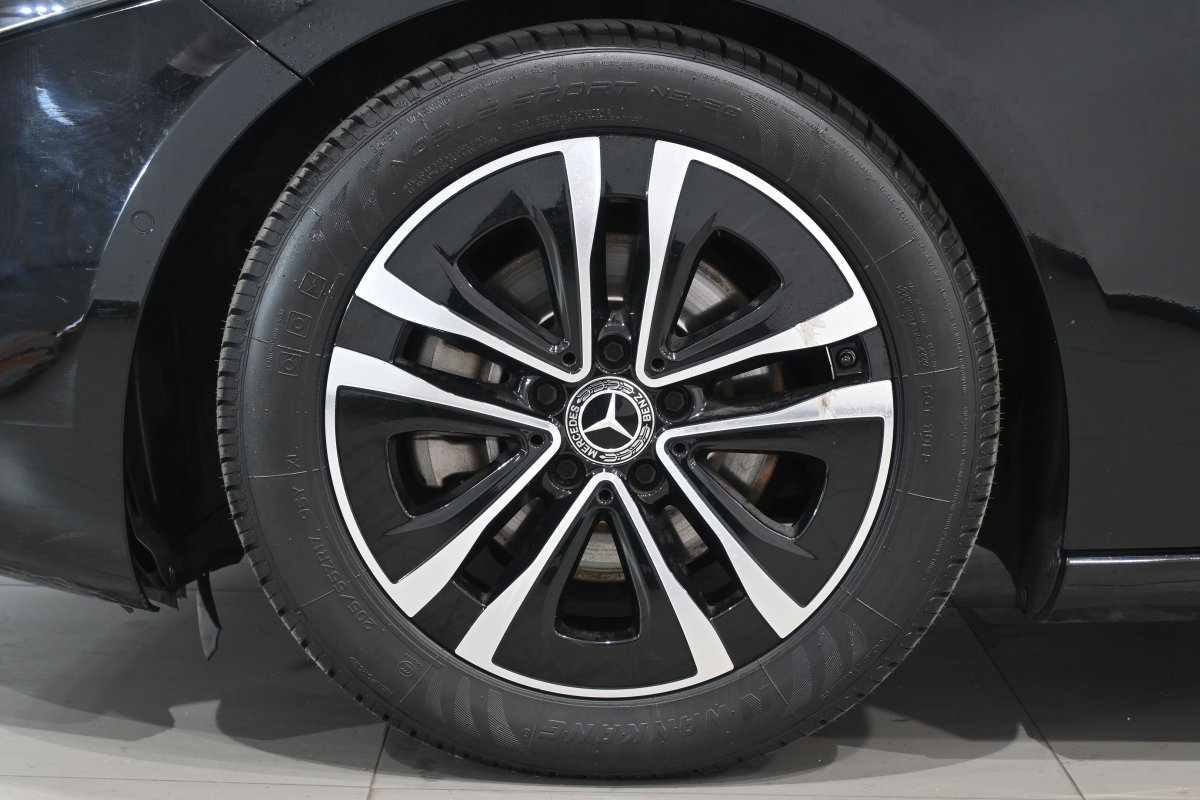 Foto Mercedes-Benz Clase A 200 30