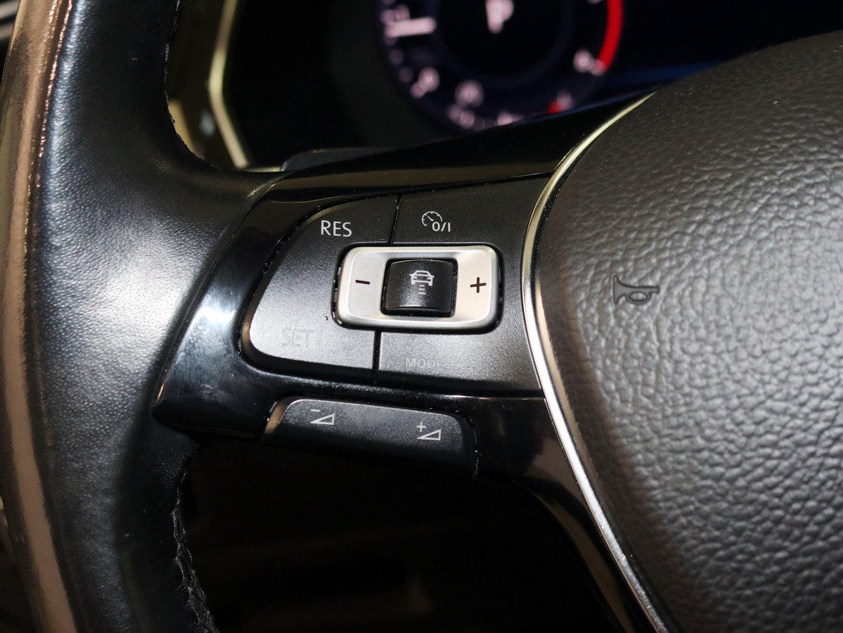 Foto Volkswagen Passat 31