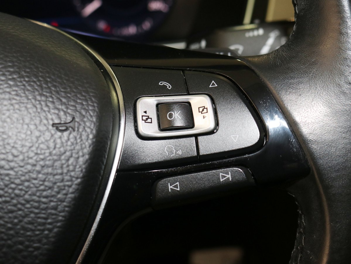 Foto Volkswagen Passat 32