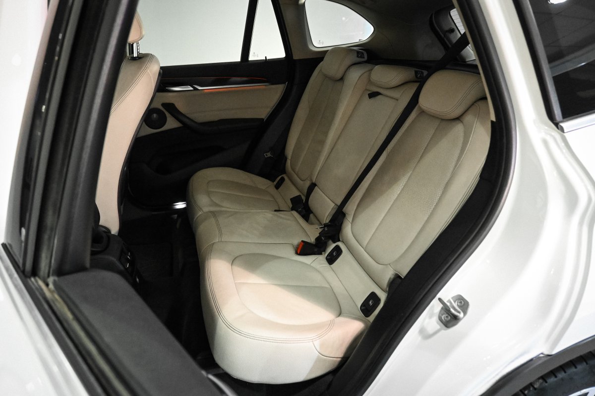 Foto Bmw X1 14