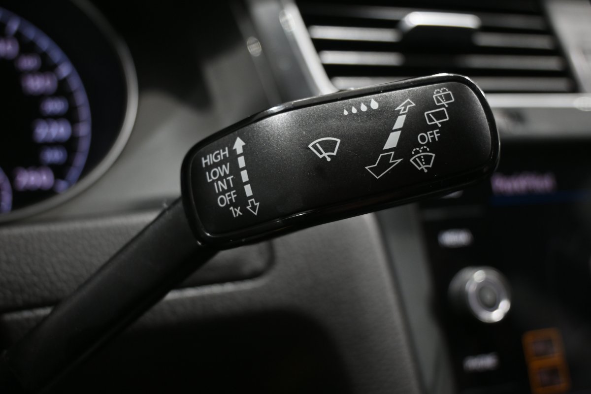 Foto Volkswagen Golf 23