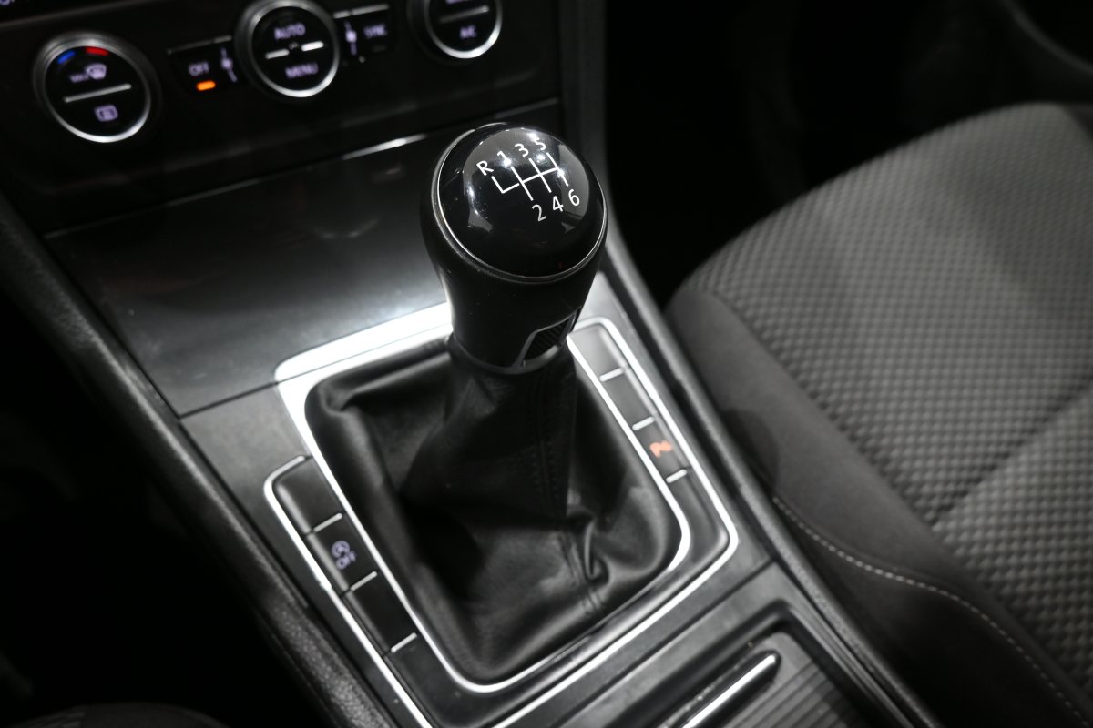 Foto Volkswagen Golf 19