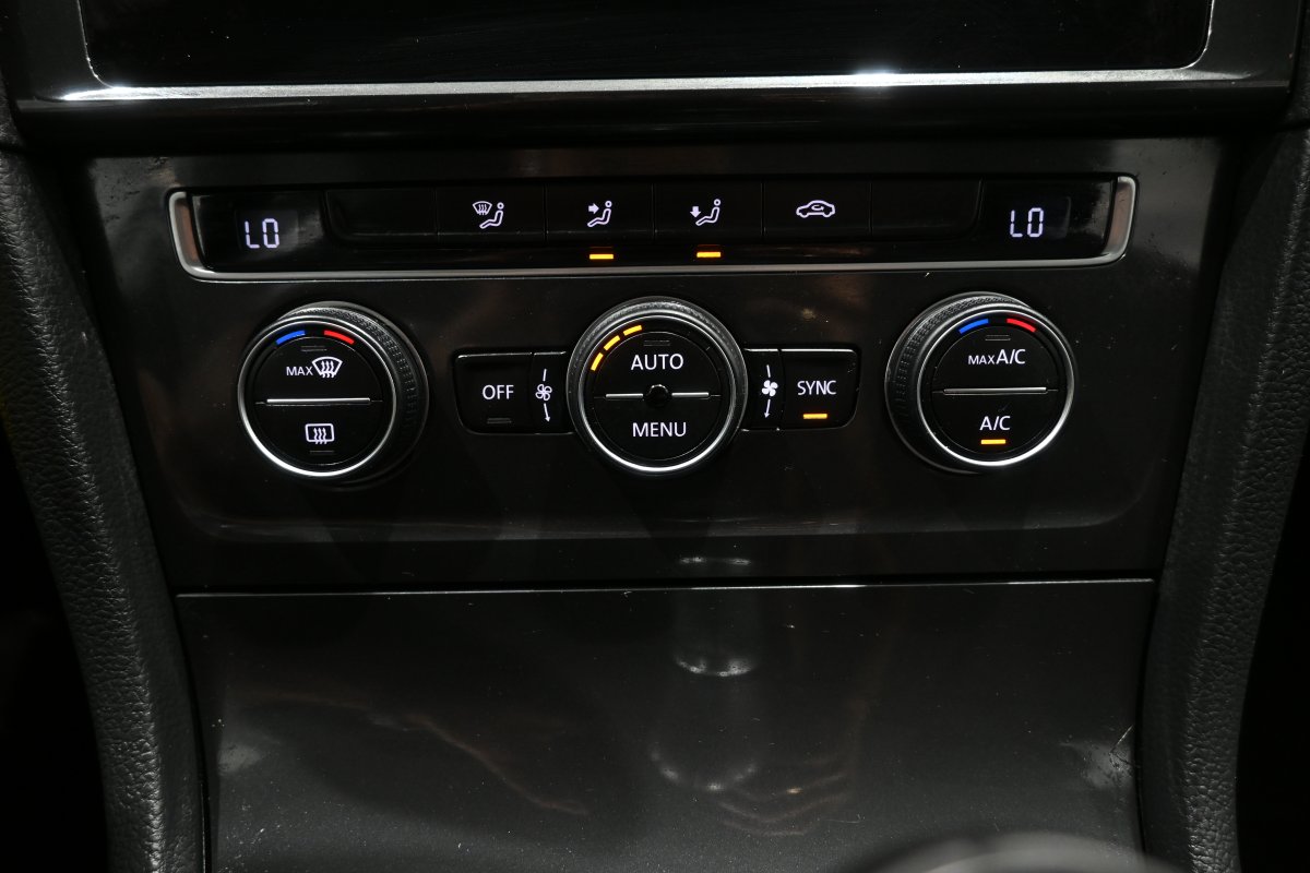 Foto Volkswagen Golf 16