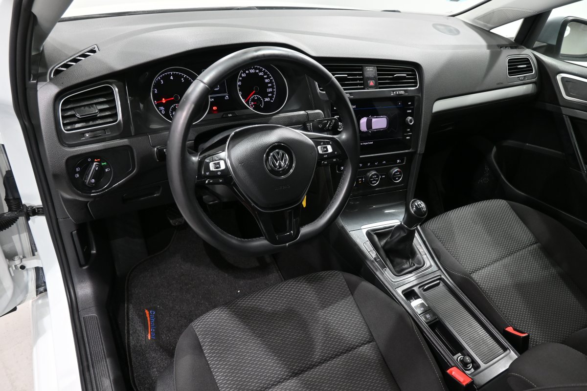 Foto Volkswagen Golf 8