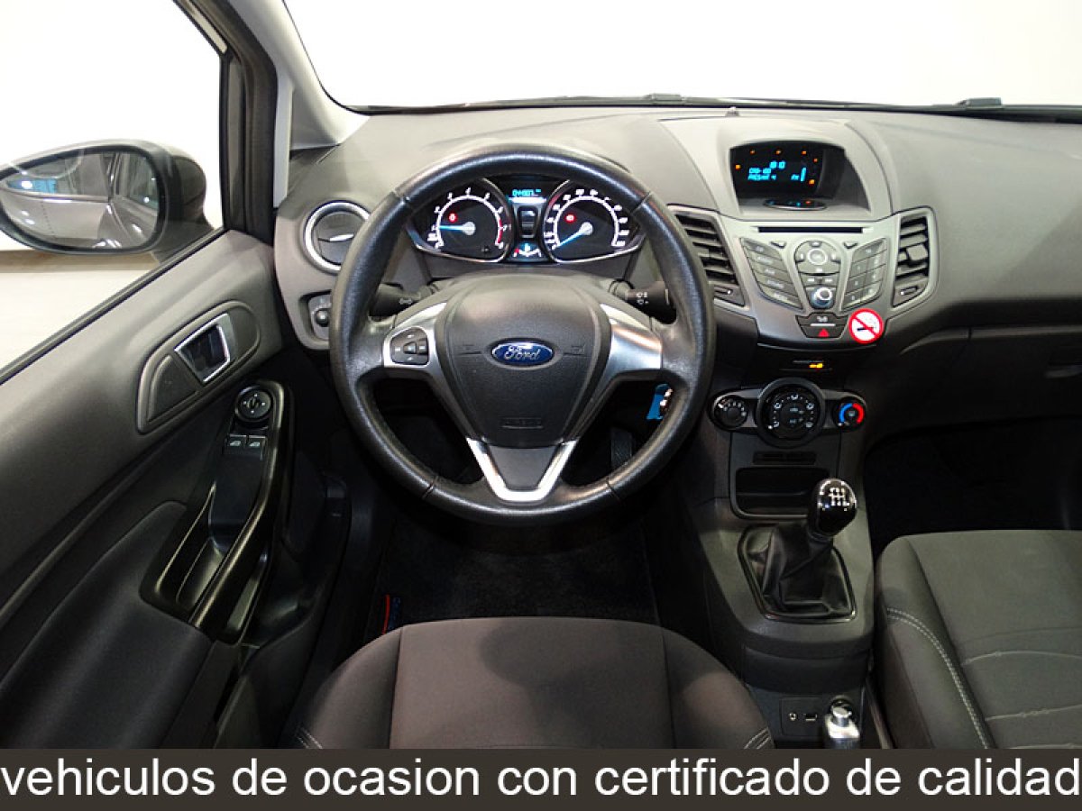 Foto Ford Fiesta 16