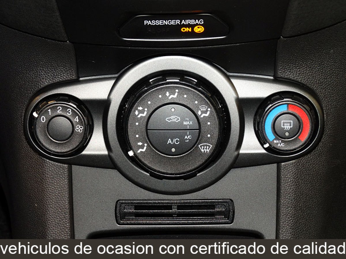 Foto Ford Fiesta 19