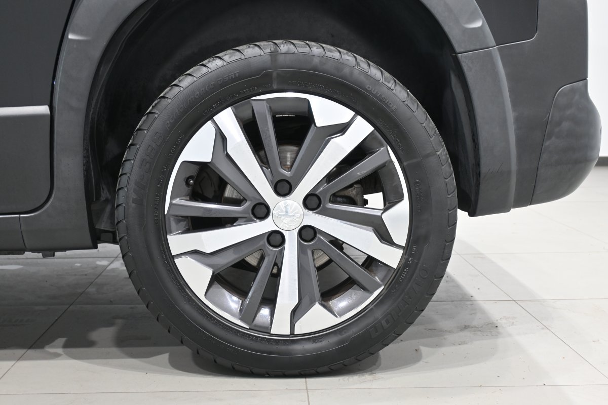 Foto Peugeot Rifter 25