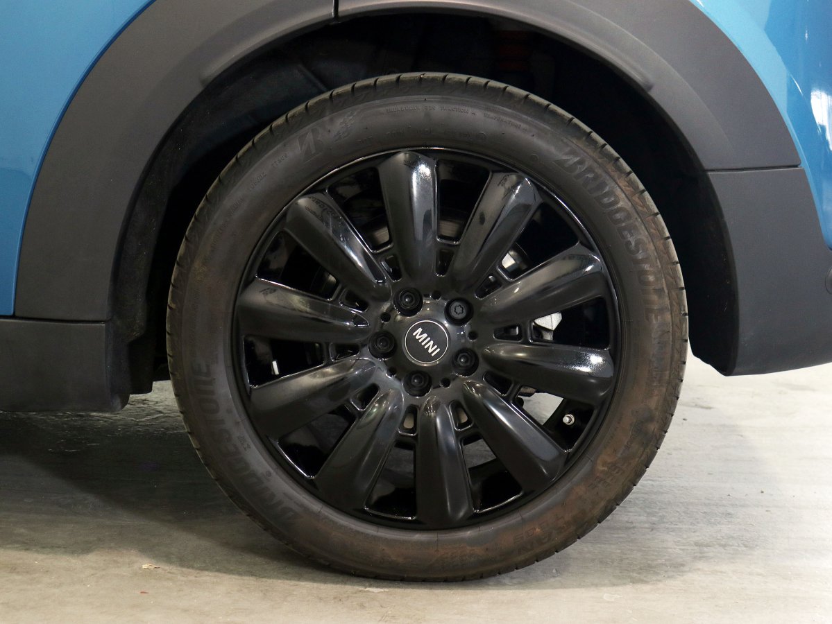 Foto Mini Countryman 26