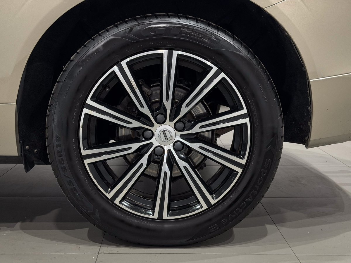 Foto Volvo XC60 28