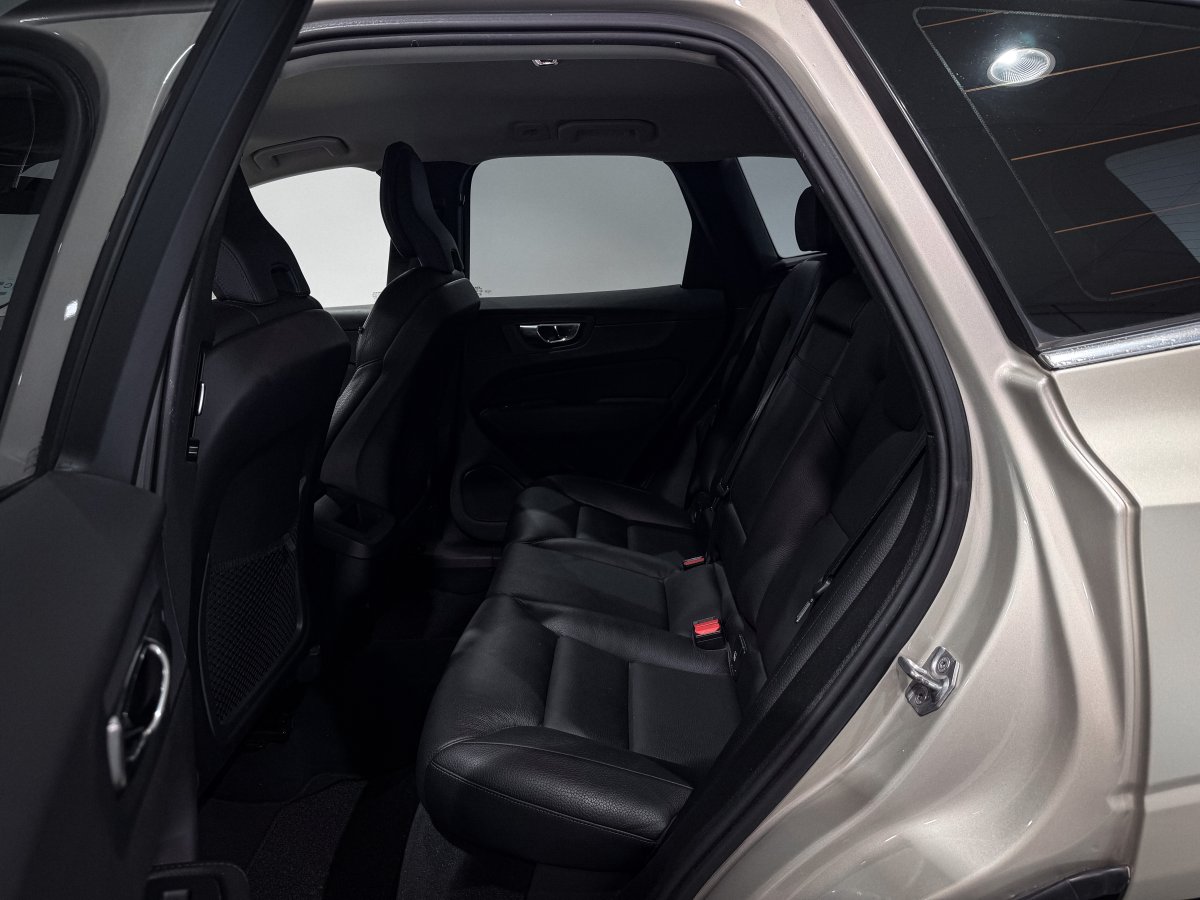 Foto Volvo XC60 11