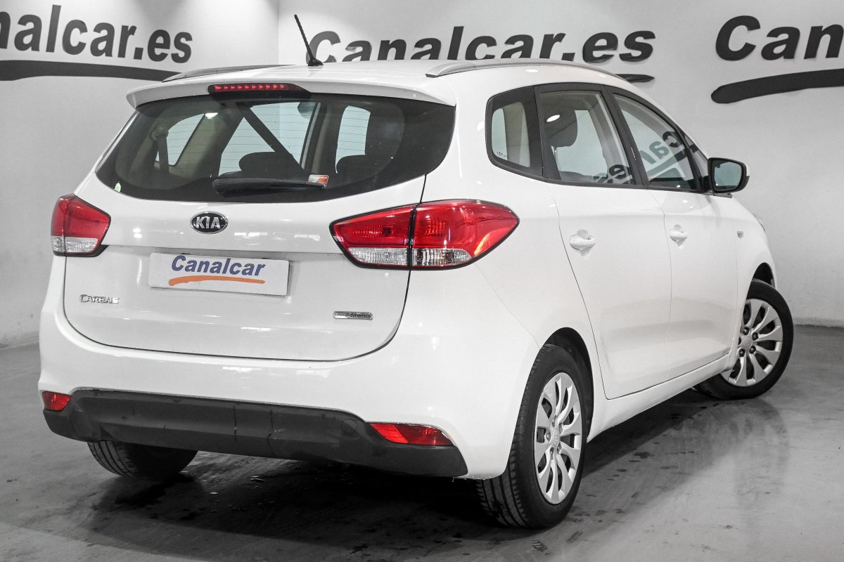 Foto Kia Carens 4