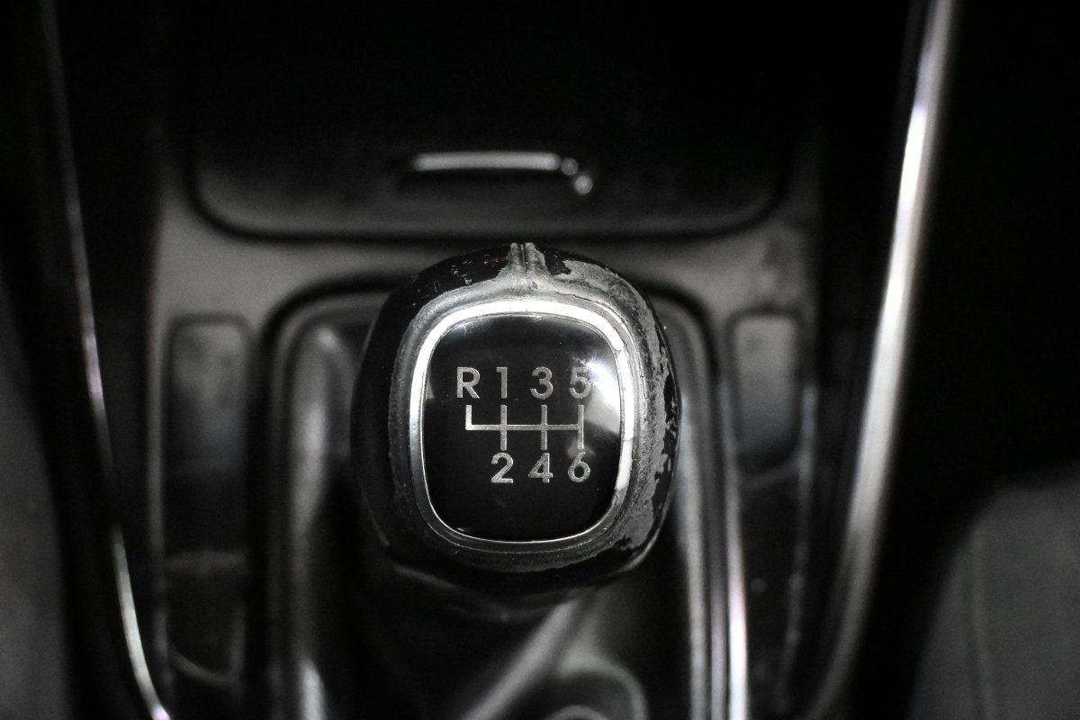 Foto Kia Carens 17