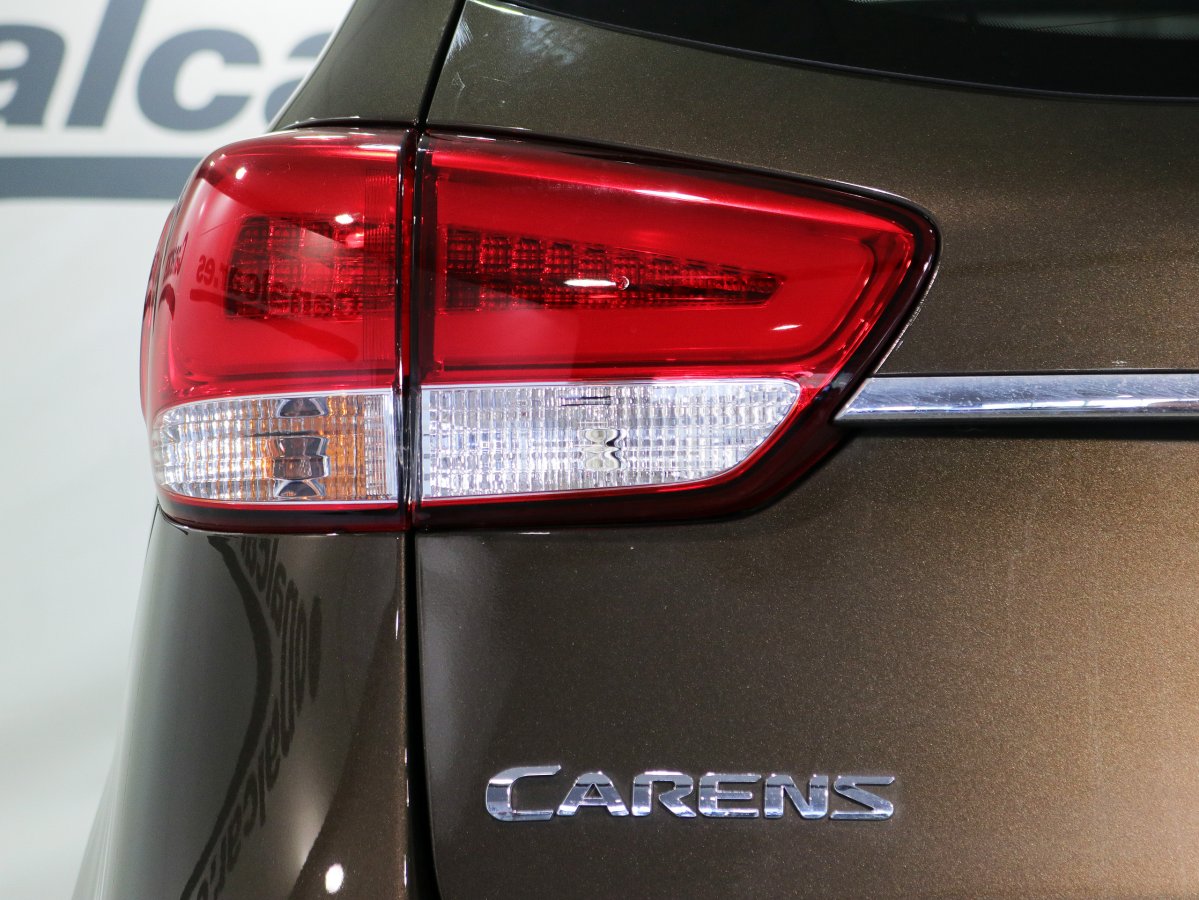 Foto Kia Carens 8