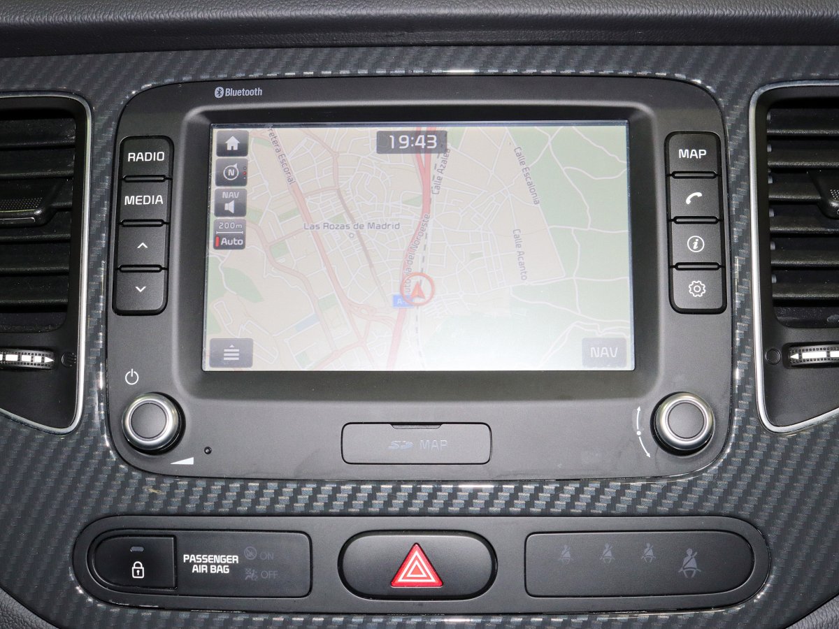 Foto Kia Carens 21