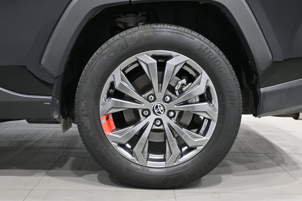 Foto Toyota Rav4 26