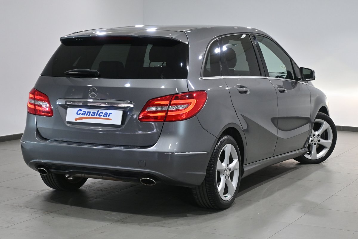 Foto Mercedes-Benz B 4