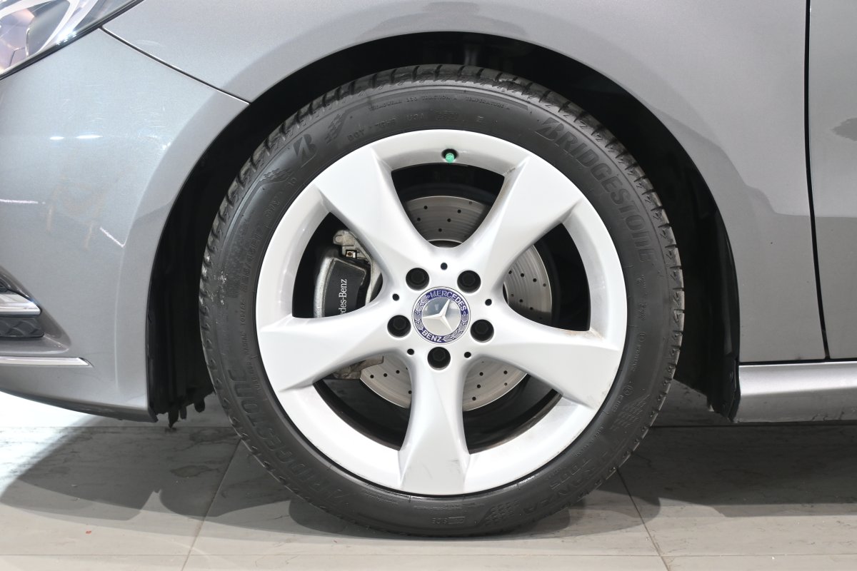 Foto Mercedes-Benz B 29