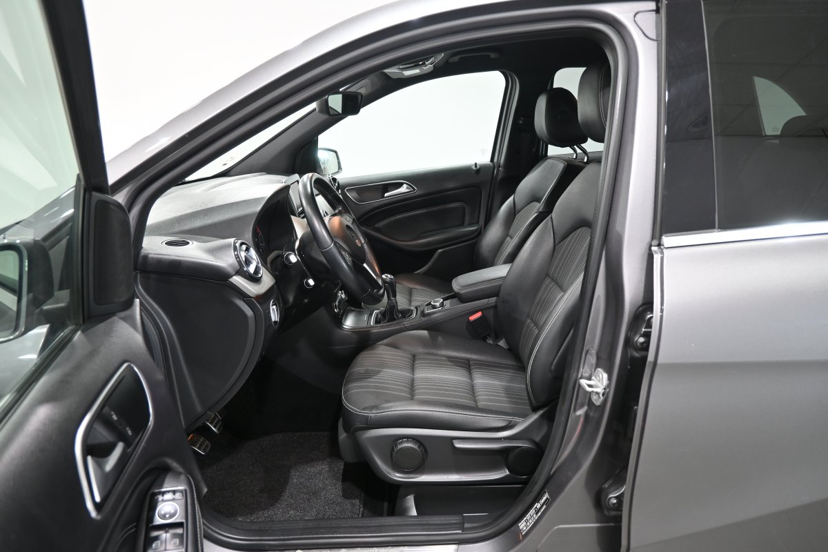 Foto Mercedes-Benz B 10