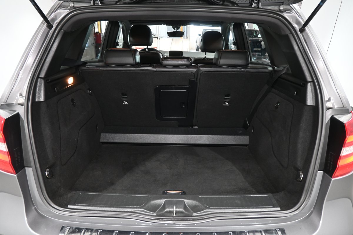Foto Mercedes-Benz B 8