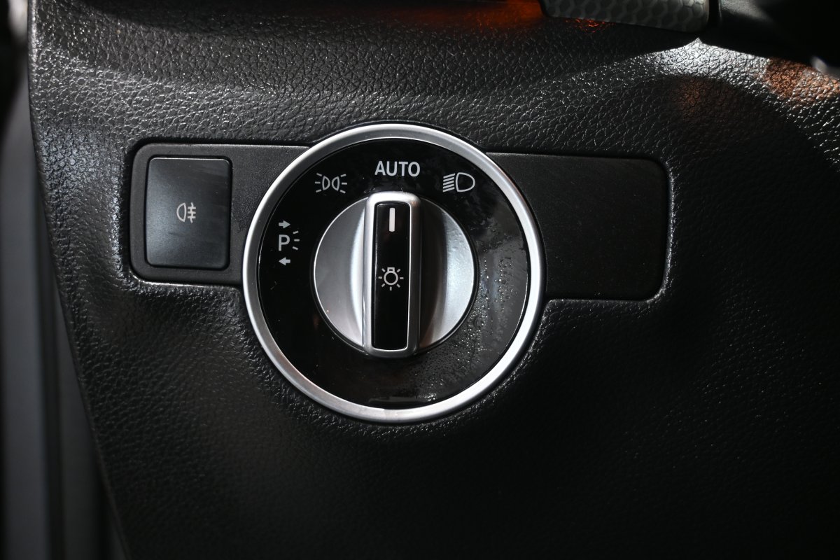 Foto Mercedes-Benz B 27