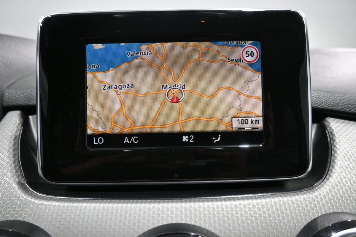 Foto Mercedes-Benz B 16