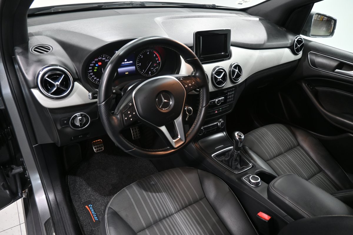 Foto Mercedes-Benz B 9