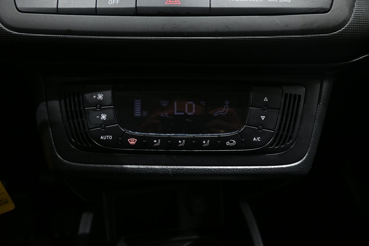 Foto Seat Ibiza 14