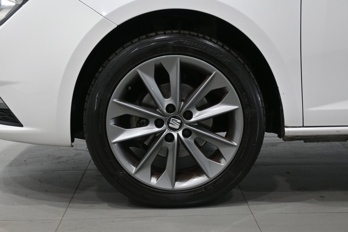 Foto Seat Ibiza 24