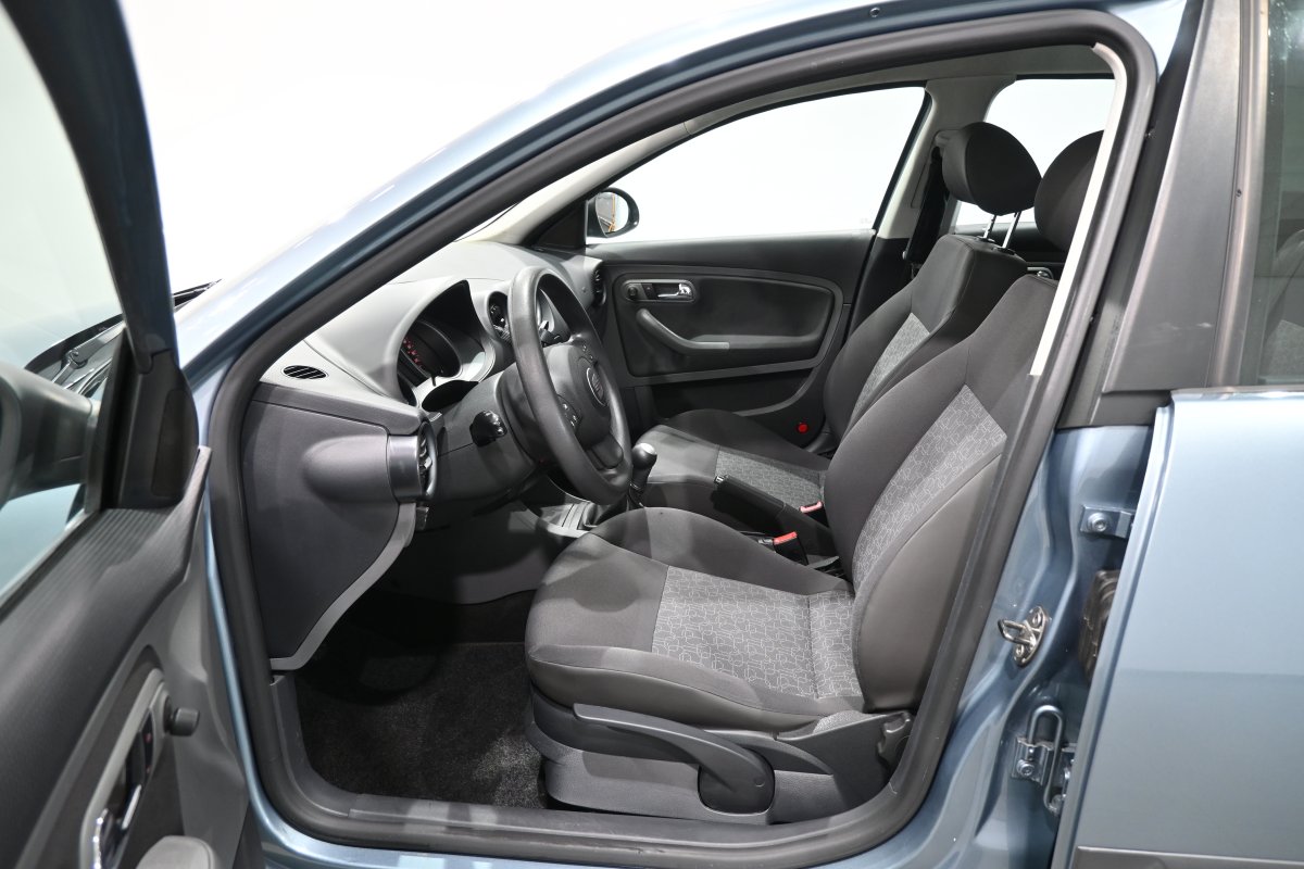 Foto Seat Ibiza 9