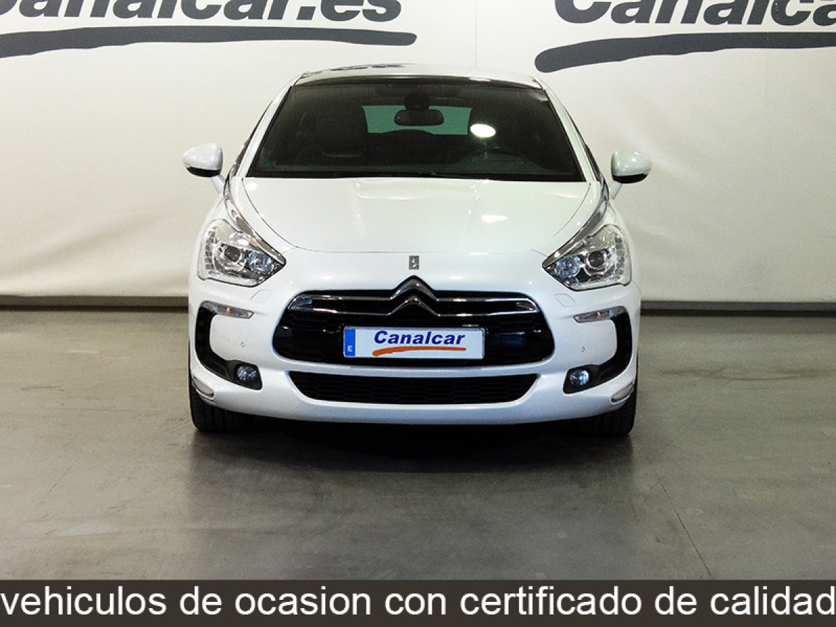 Foto DS DS5 3