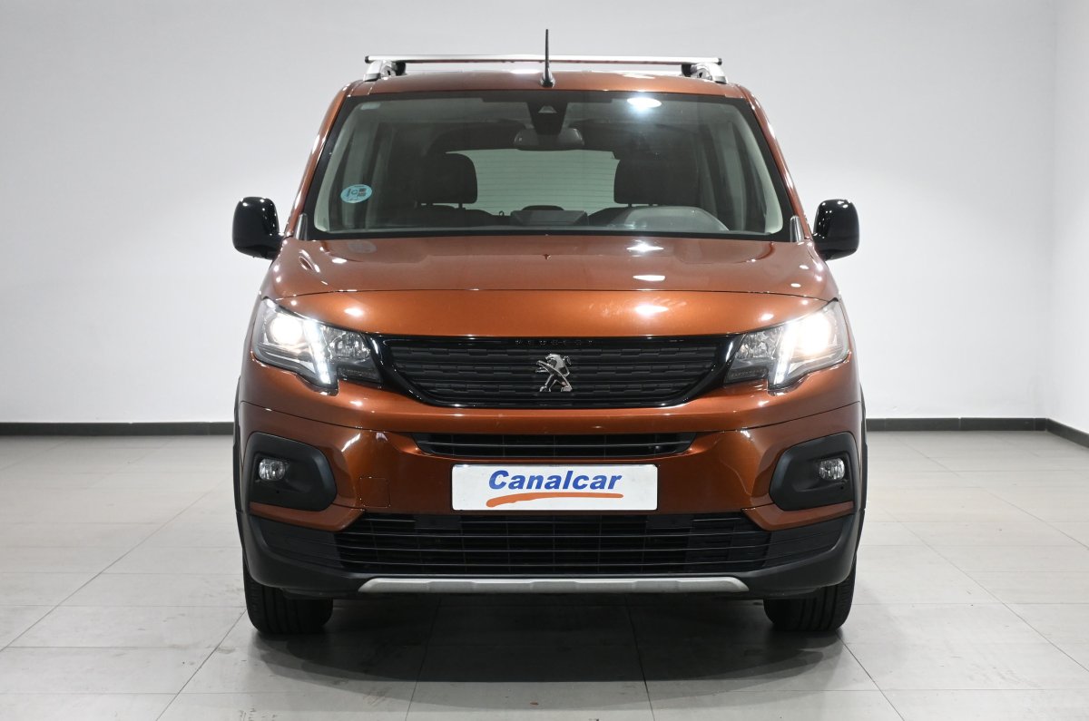 Foto Peugeot Rifter 2