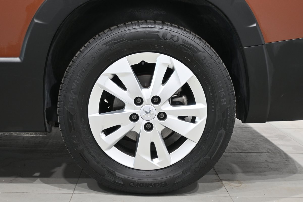 Foto Peugeot Rifter 28