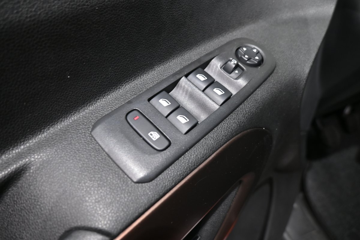 Foto Peugeot Rifter 27