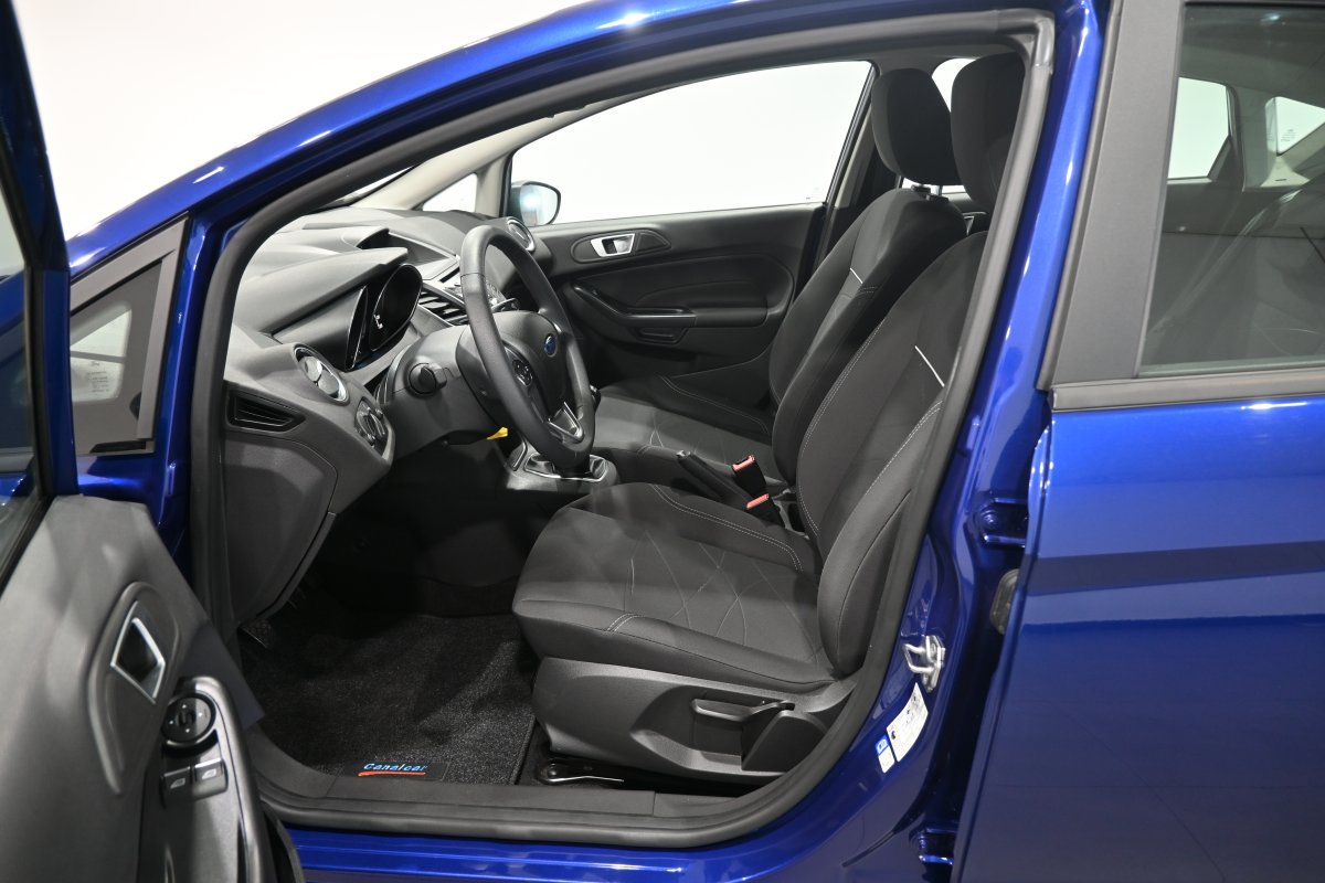 Foto Ford Fiesta 10