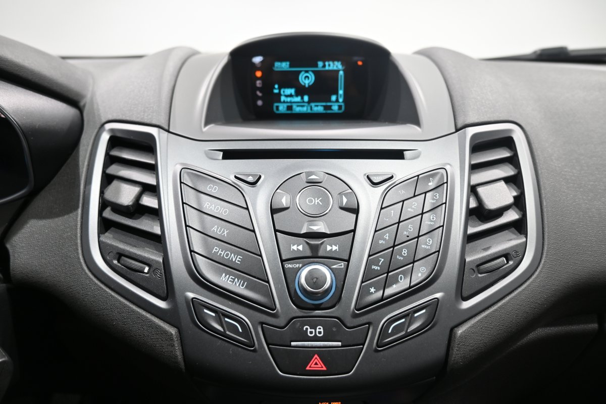 Foto Ford Fiesta 15