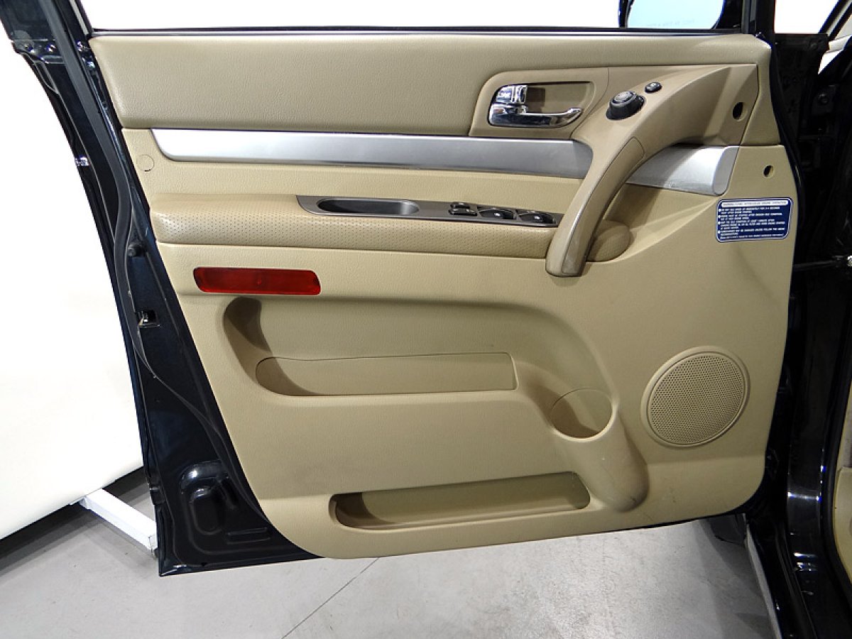 Foto Ssangyong Rodius 27