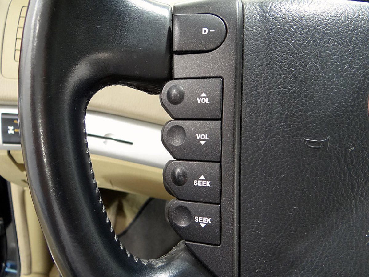 Foto Ssangyong Rodius 34