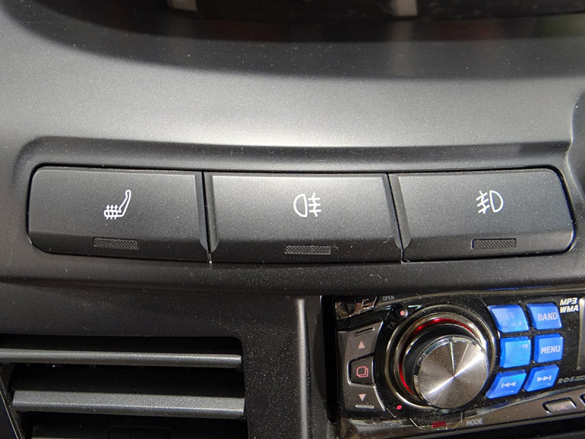 Foto Ssangyong Rodius 43