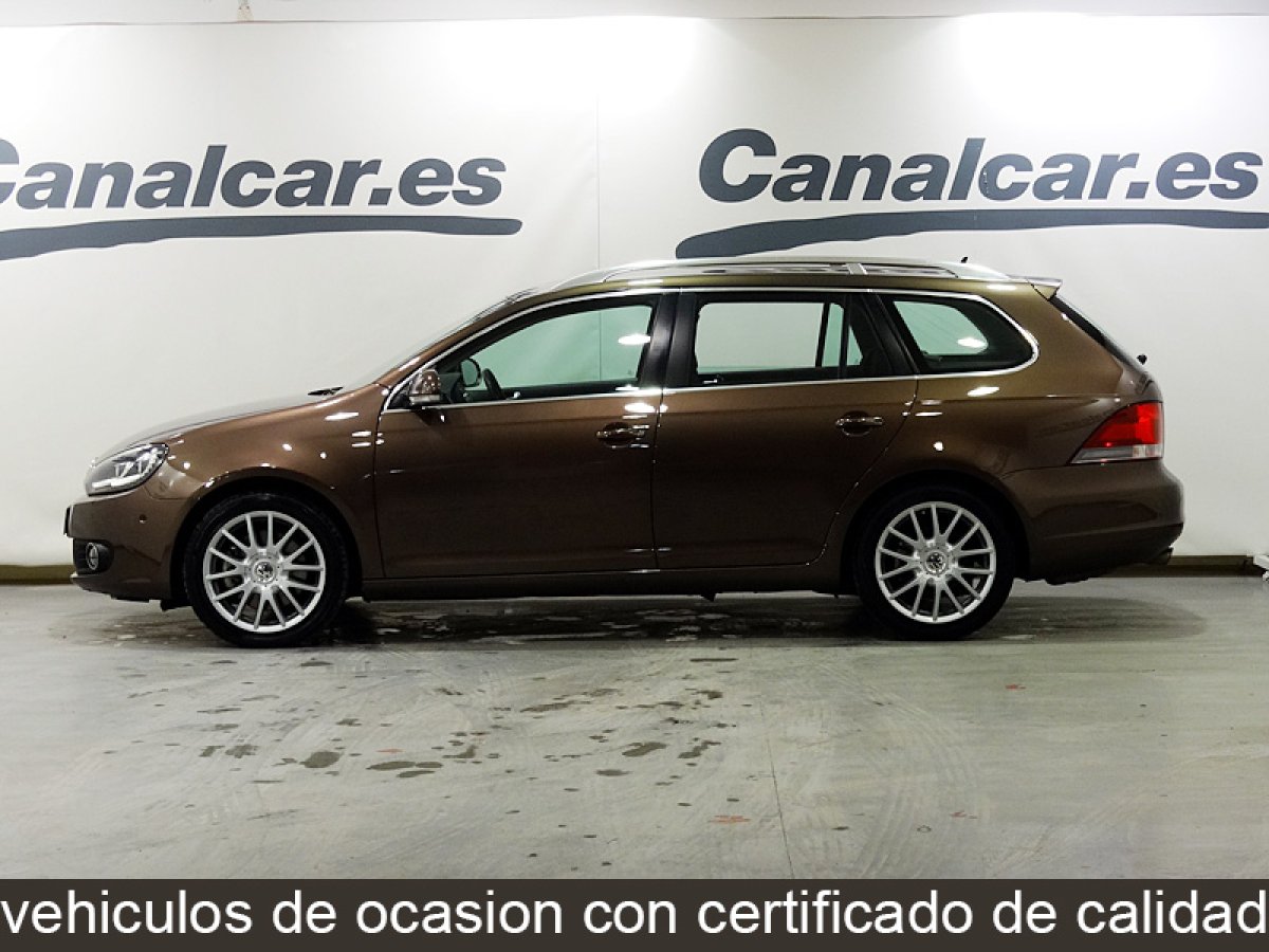 Foto Volkswagen Golf 8