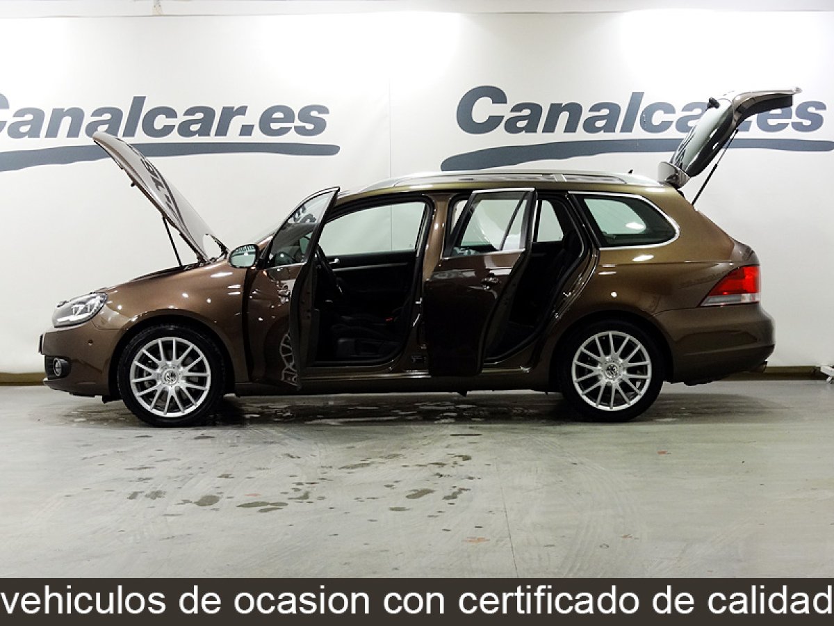 Foto Volkswagen Golf 9