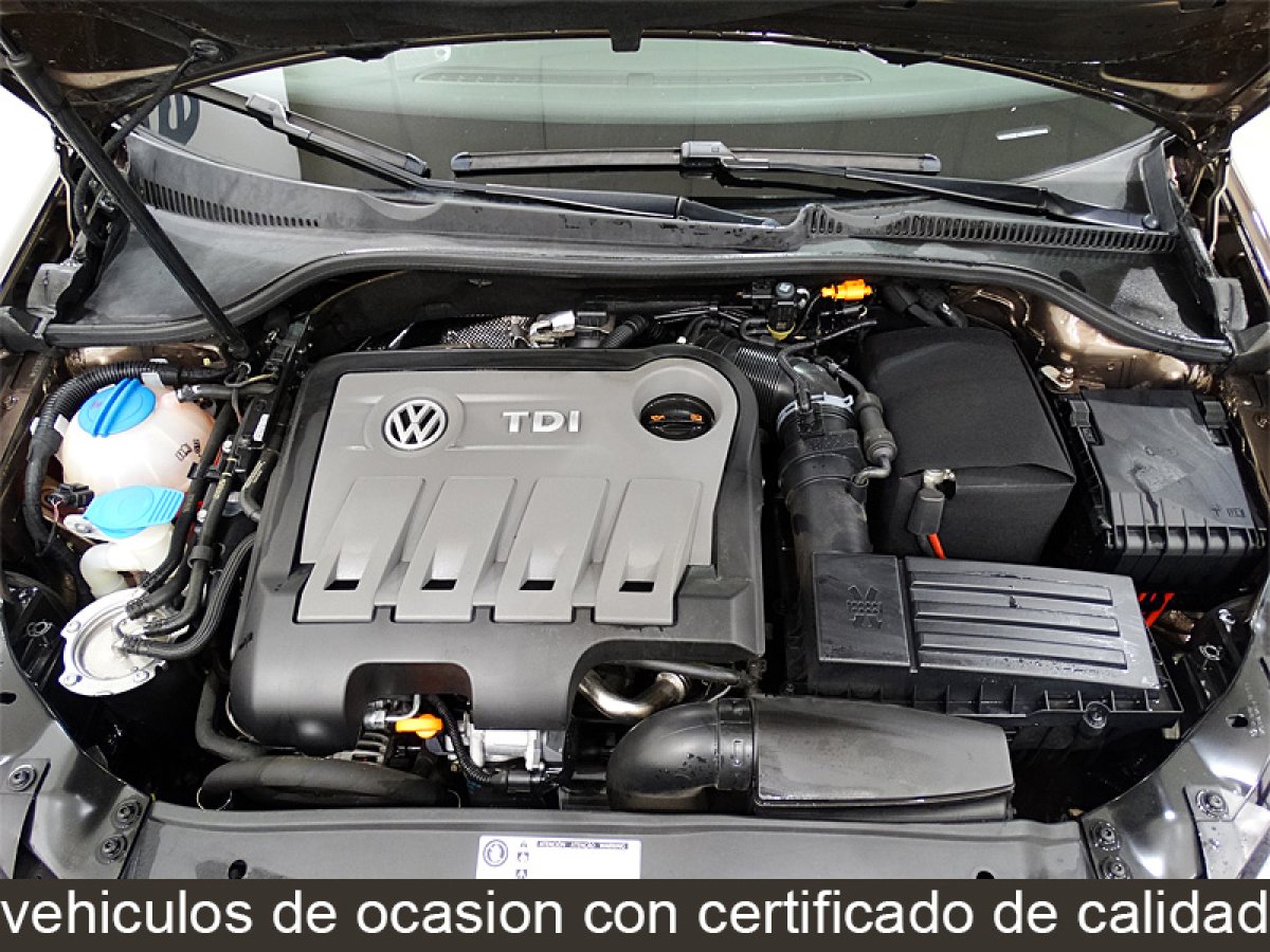 Foto Volkswagen Golf 14