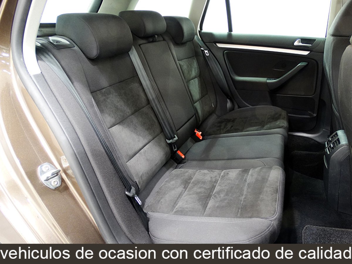 Foto Volkswagen Golf 19