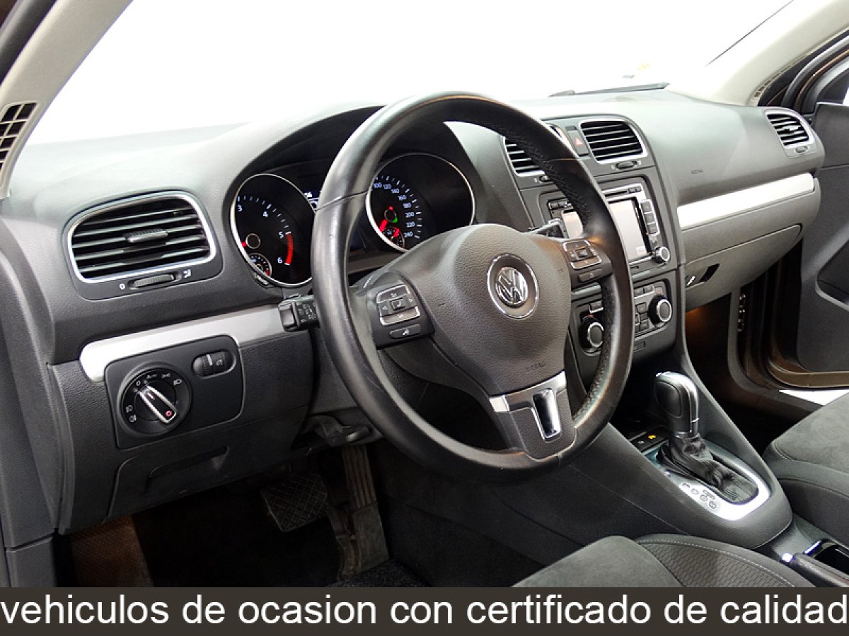 Foto Volkswagen Golf 21