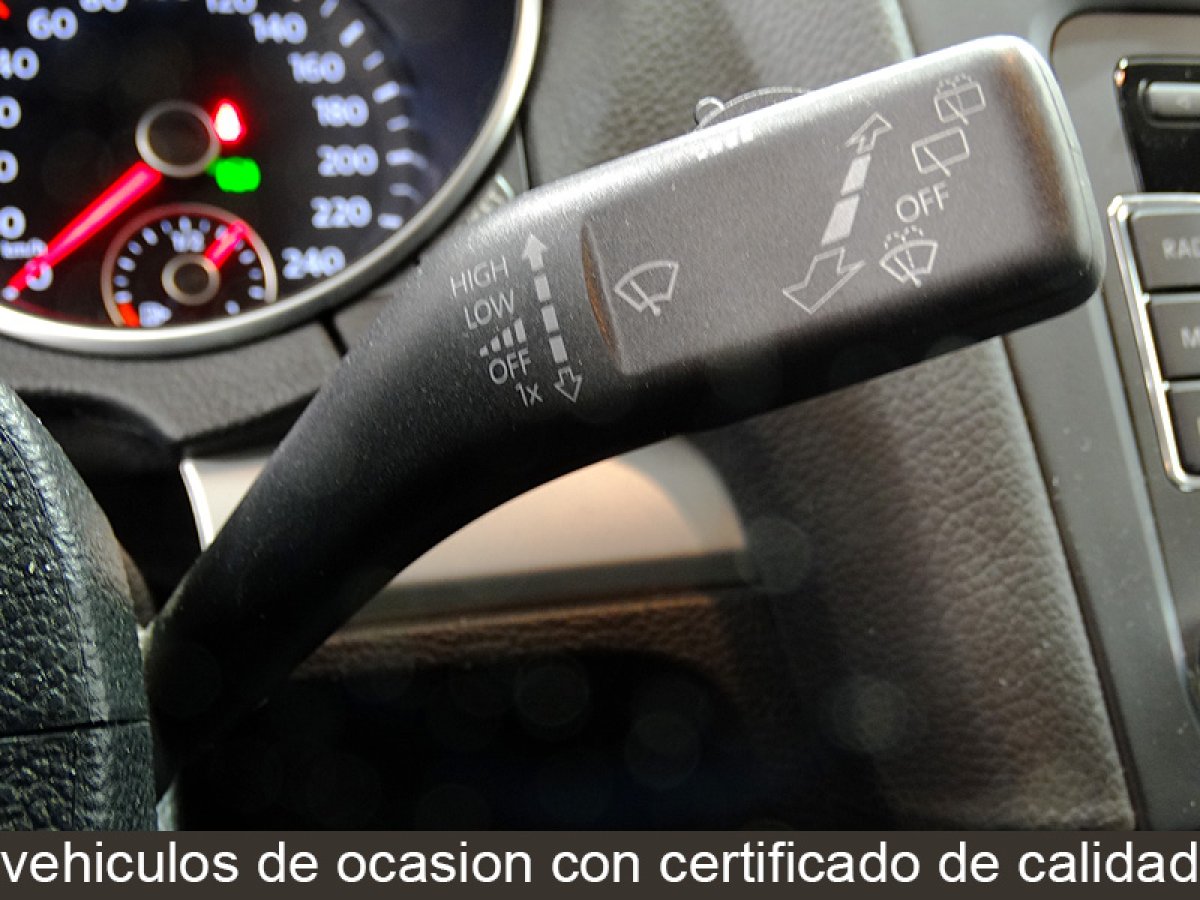 Foto Volkswagen Golf 30