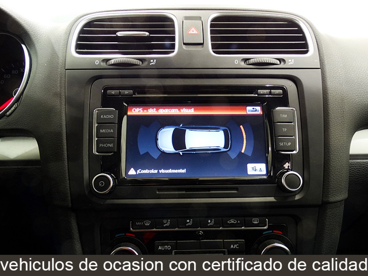 Foto Volkswagen Golf 32